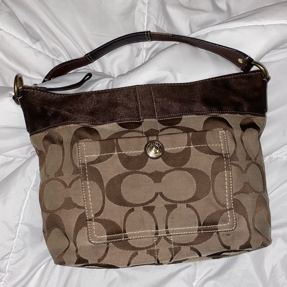 3-piece’s !!! Authentic Coach purse, Authentic Genuine leather wallet & wristlet - Picture 15 of 16